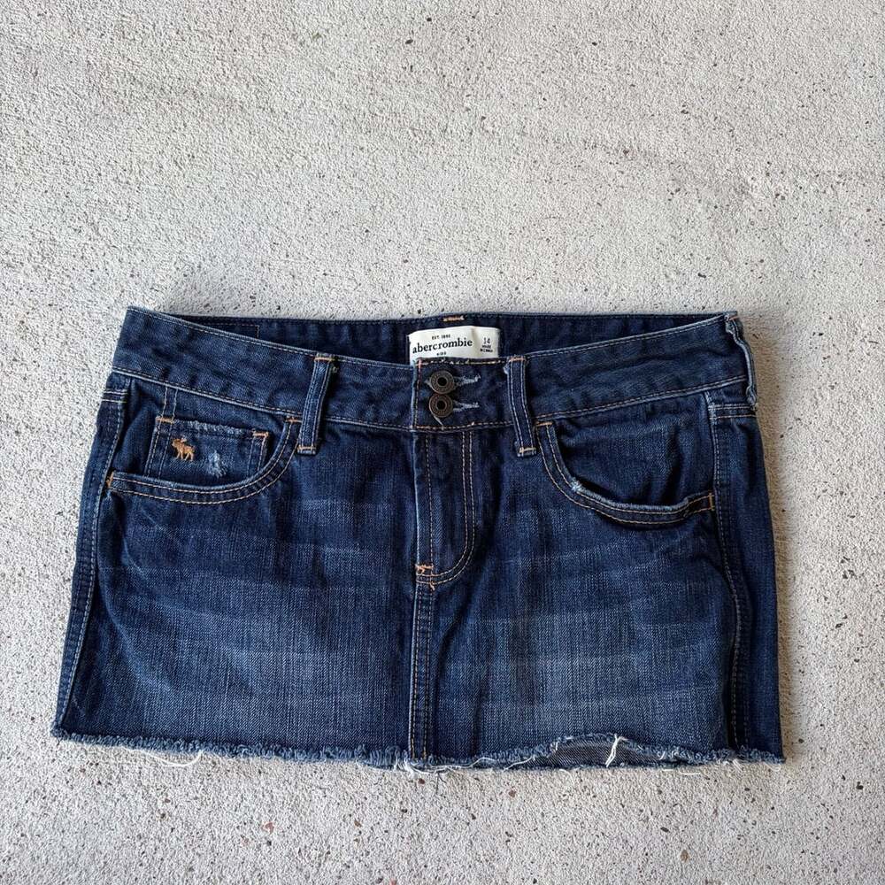 Abercrombie 2000s Dark Wash Denim Mini Skirt Size 14